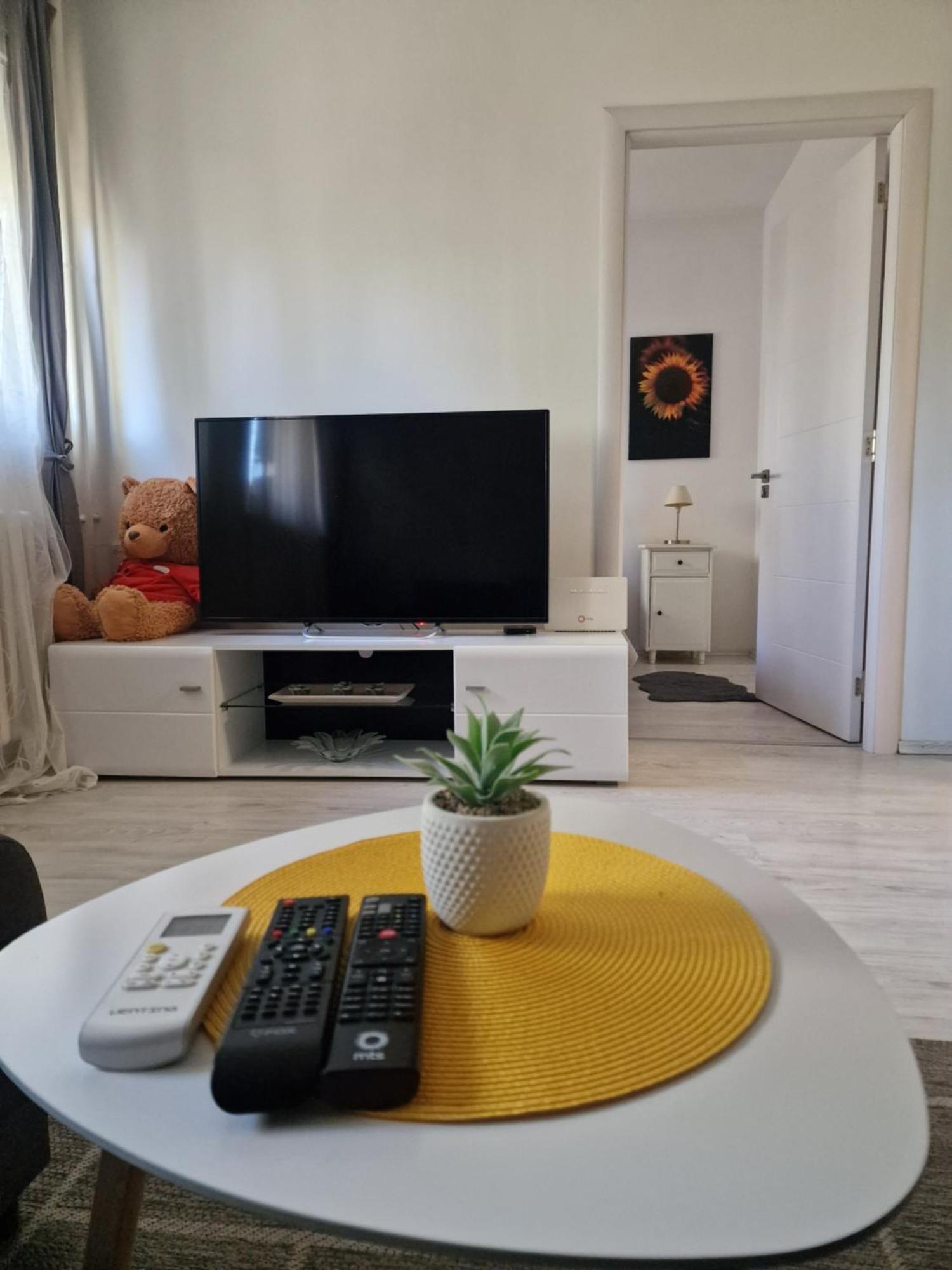 Apartment Iskra Белград Экстерьер фото